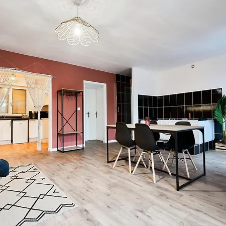 Апартаменты Ng Suitehome - Lille I Barbieux I Montesquieu - Balneo - Netflix - Wifi - Jardin