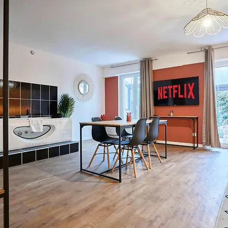 Ng Suitehome - Lille I Barbieux I Montesquieu - Balneo - Netflix - Wifi - Jardin Апартаменты *
