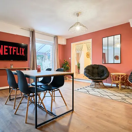 Ng Suitehome - Lille I Barbieux I Montesquieu - Balneo - Netflix - Wifi - Jardin Апартаменты