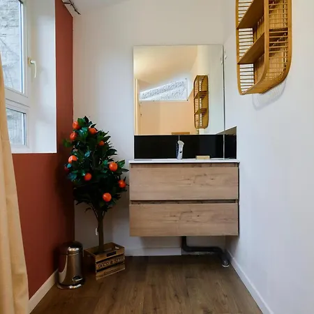 Апартаменты Ng Suitehome - Lille I Barbieux I Montesquieu - Balneo - Netflix - Wifi - Jardin *