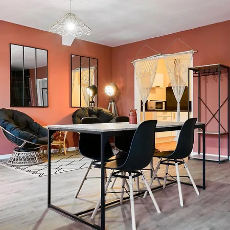 Ng Suitehome - Lille I Barbieux I Montesquieu - Balneo - Netflix - Wifi - Jardin Апартаменты *